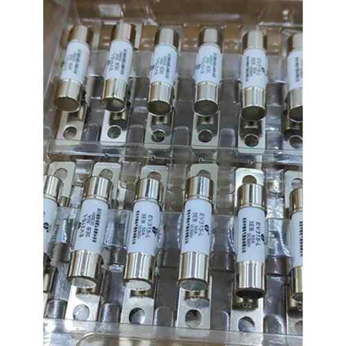 西安中熔体Ev315-L-3Eb15A20A60A50A30A500Vdc耐高温汽车保险丝管