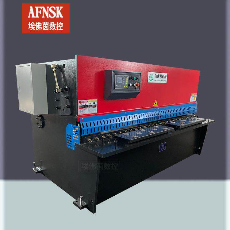 QC12K-8X3200数控摆式剪板机厂家对比中亚中德神冲良智亚威
