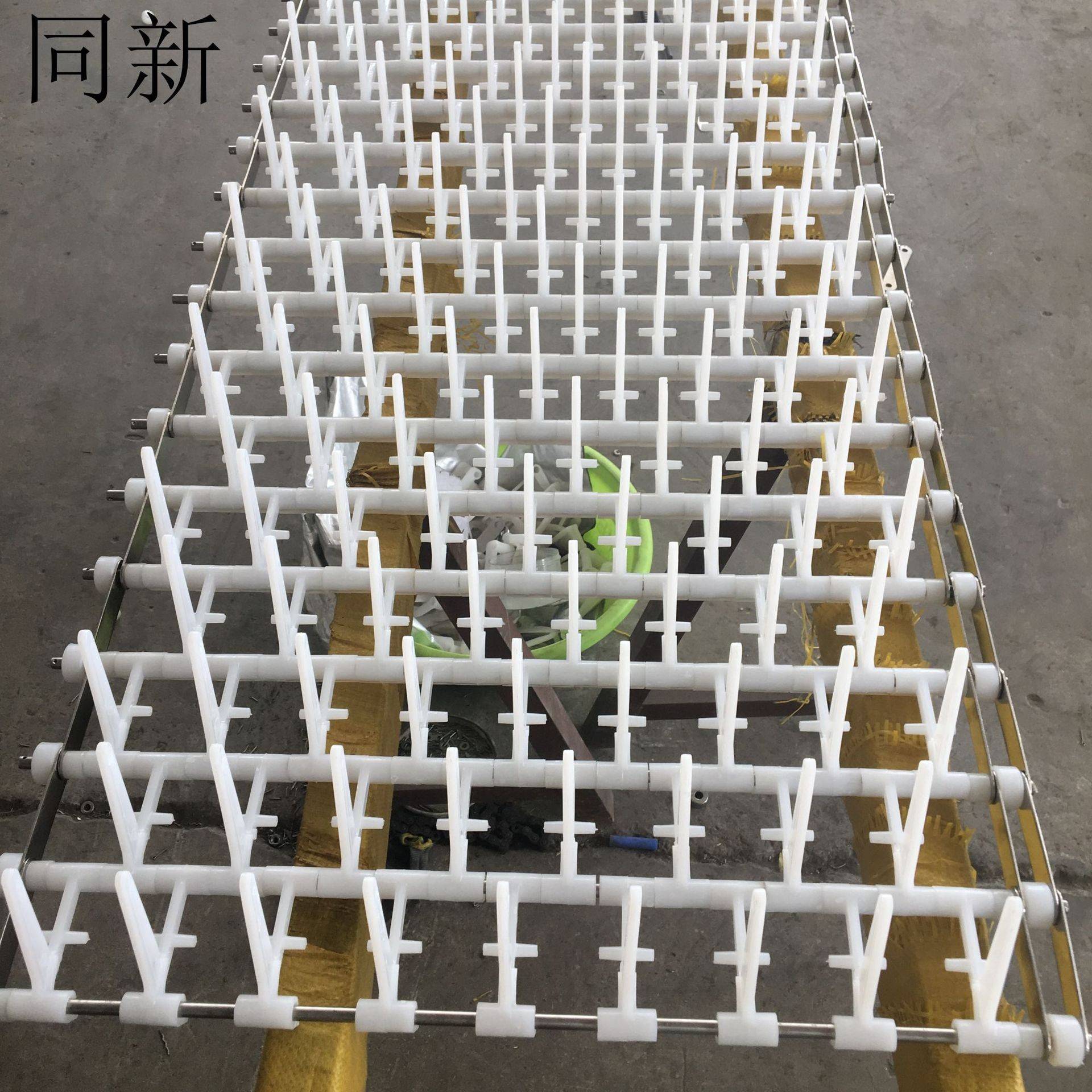 厂家热销塑料洗碗机网带抗高温山字齿尼龙网带超声波清洗网带