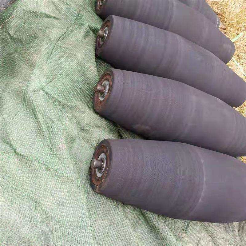 槽轮型腰鼓筒心型上调托辊纠偏输煤钢托辊无动力锥形滚腰鼓870托