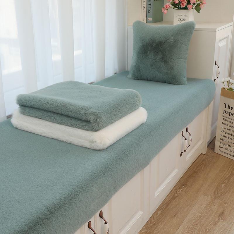 OF9D仿兔毛窗台垫加厚可睡可坐白色ins床边沙发垫毛绒撸猫感飘窗