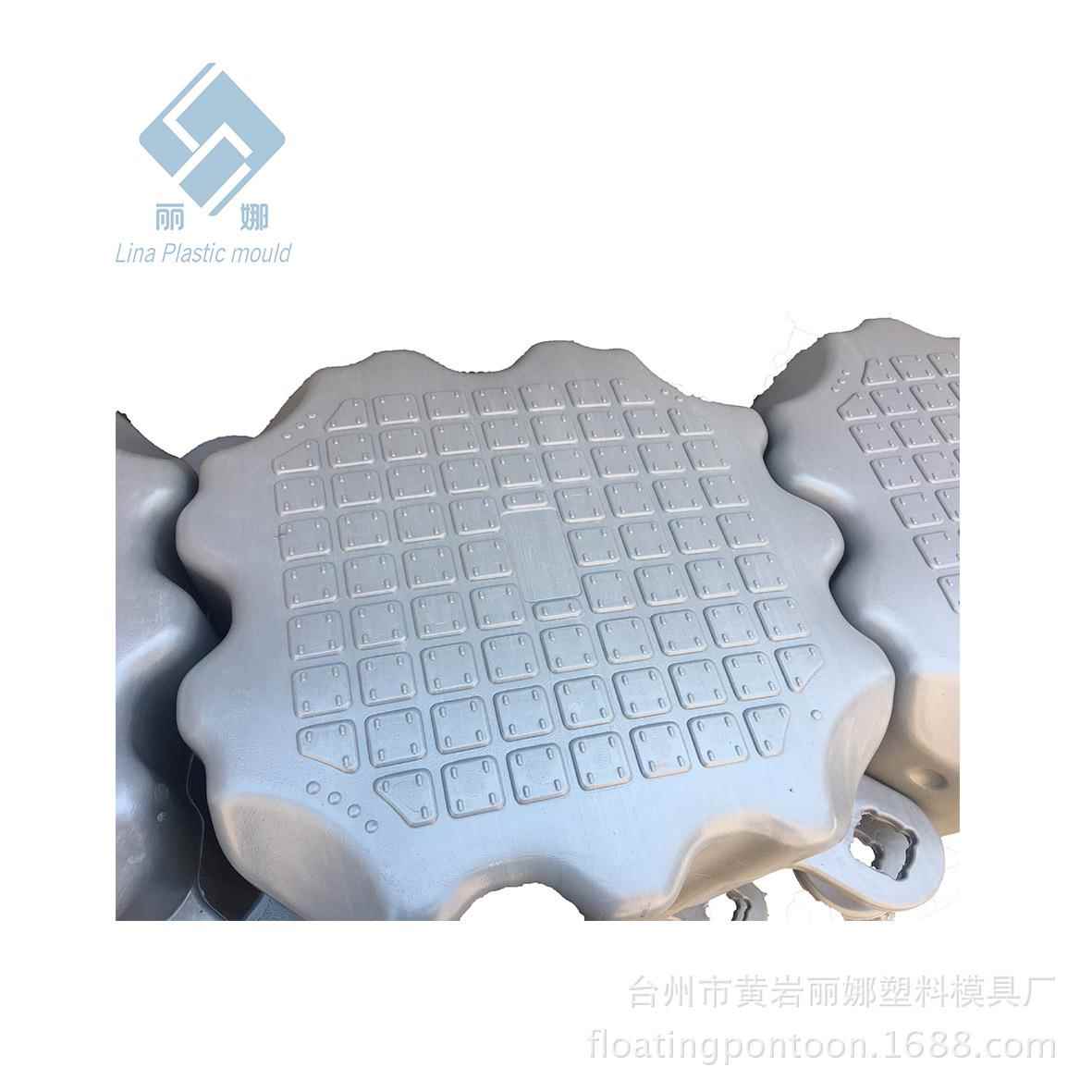 浮筒 儿童水上乐园设施船舶钓鱼泊位游艇码头厂家直供现货现发