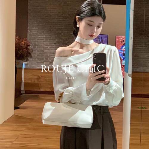 法国rouje chic春季气质一字领露肩长袖缎面衬衫女法式不规则上衣