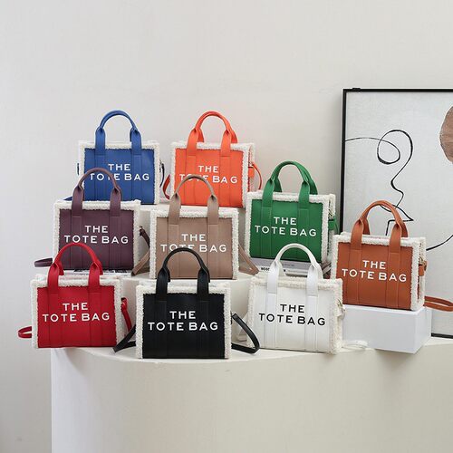 Elegant letter pattern handbag fashionable fuzzy decoration