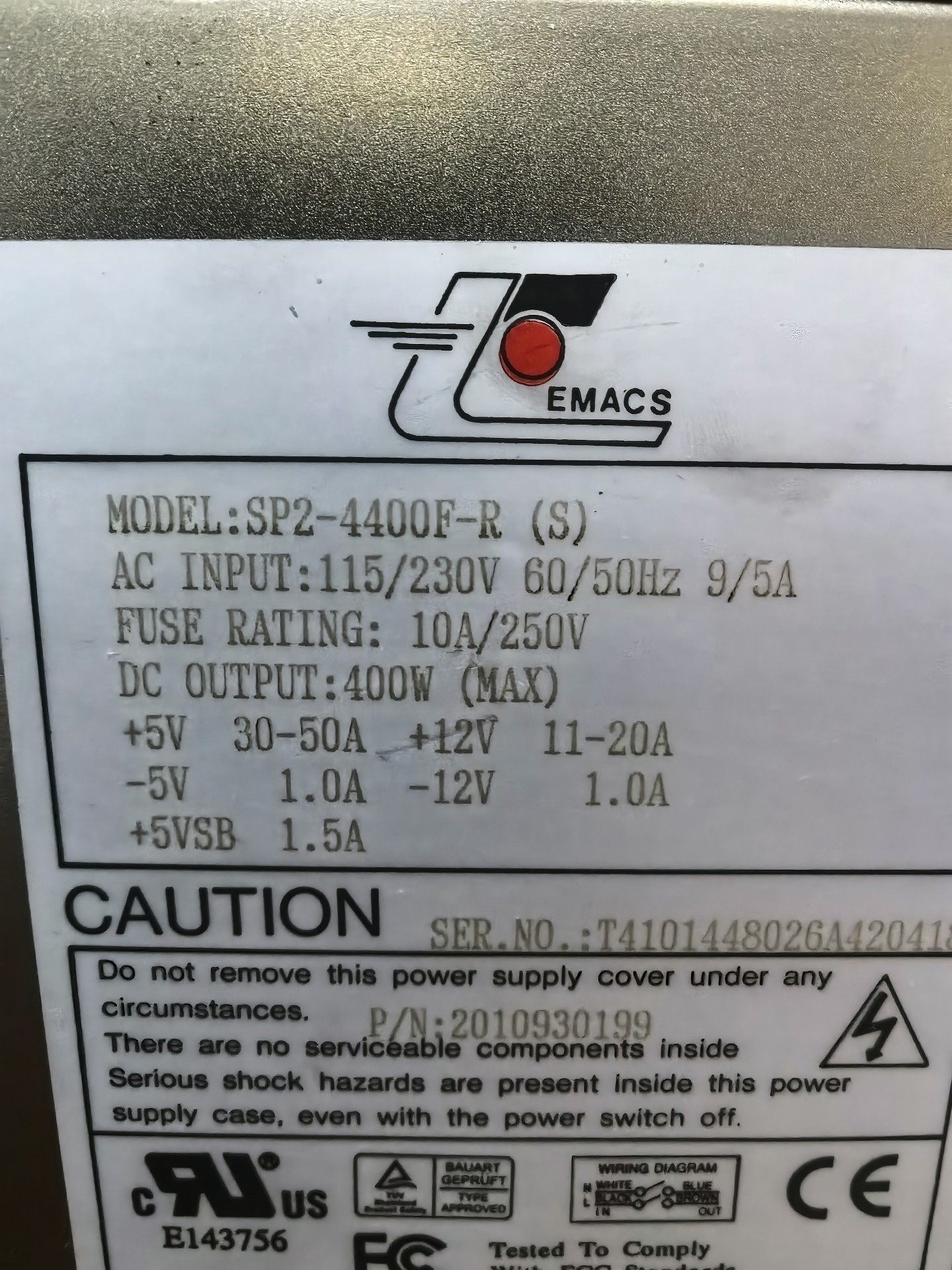 新巨 SP2-4400F-R 电源  冗余电源 链接实物图