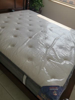谁来说下:双虎乳胶床垫好不好？是哪里生产的？