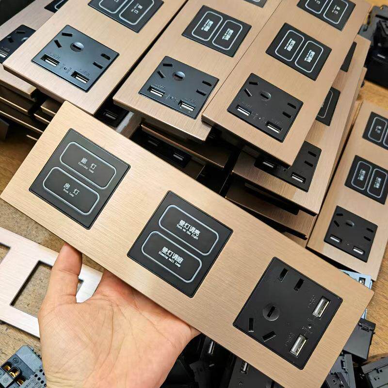 新款直销酒店智能开关连体组合面板免费刻字宾馆床头柜客房485强