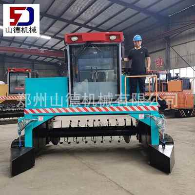 牛粪条躲堆肥翻堆机鸡粪育苗基质肥履带翻抛机配比肥生产设备