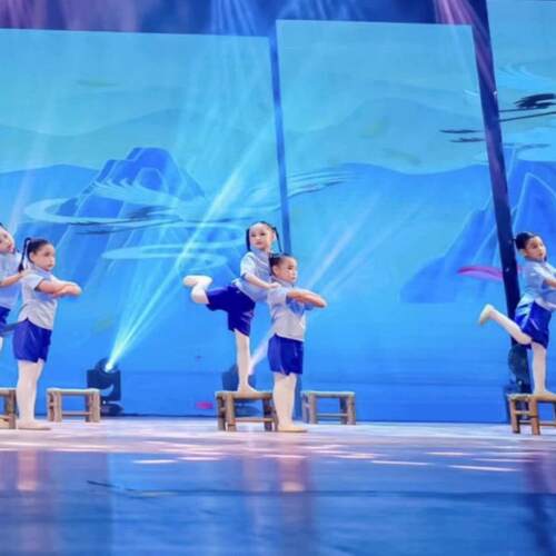 二度创作剧目同款月光光演出服儿童舞蹈服民族板凳舞道具表演服装