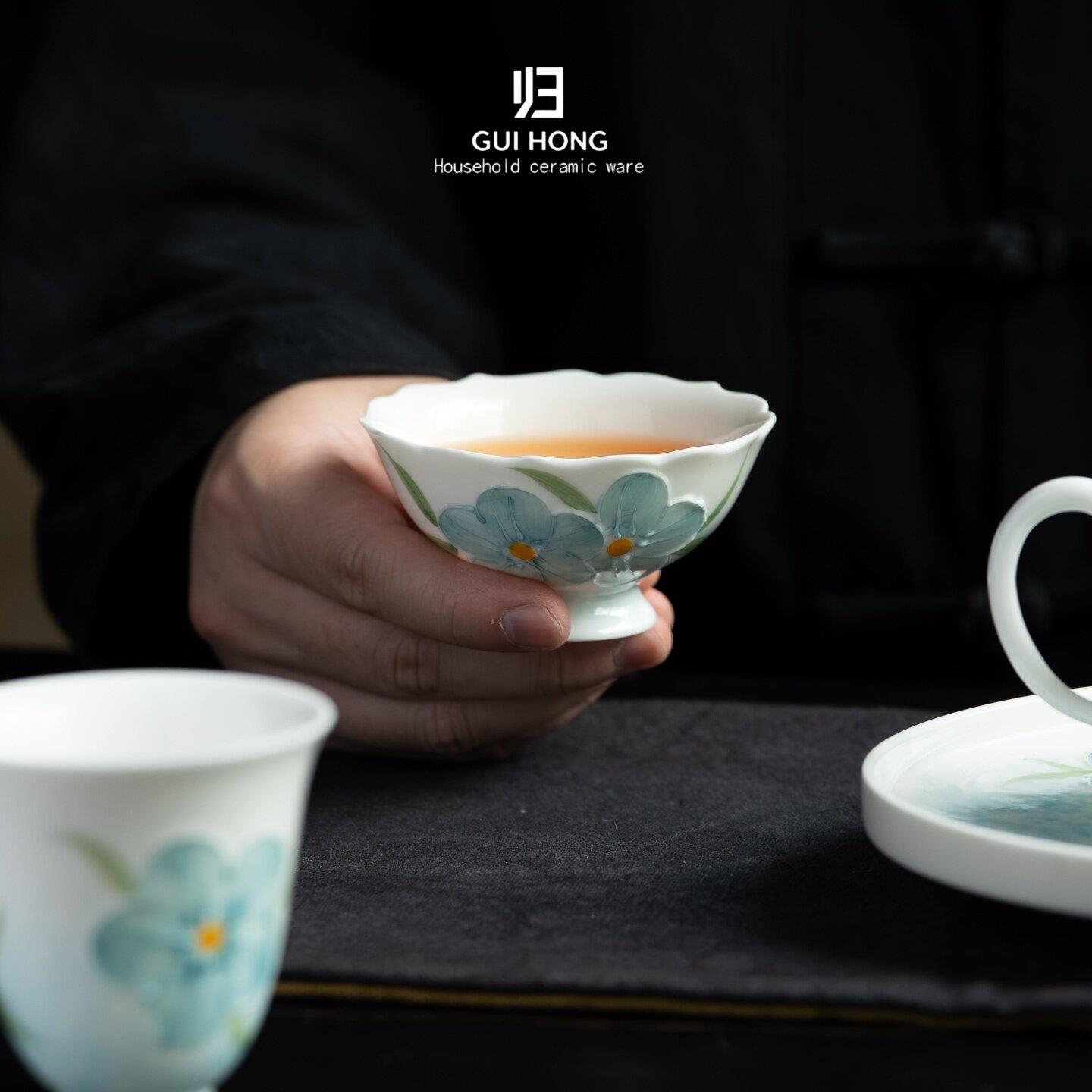 归鸿新中式手绘青衿蝶语花口高足杯陶瓷品茗杯家用功夫茶具小茶杯