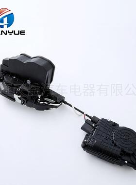 51217185692中控闭锁器侧门锁右前车门汽车配件适用锁