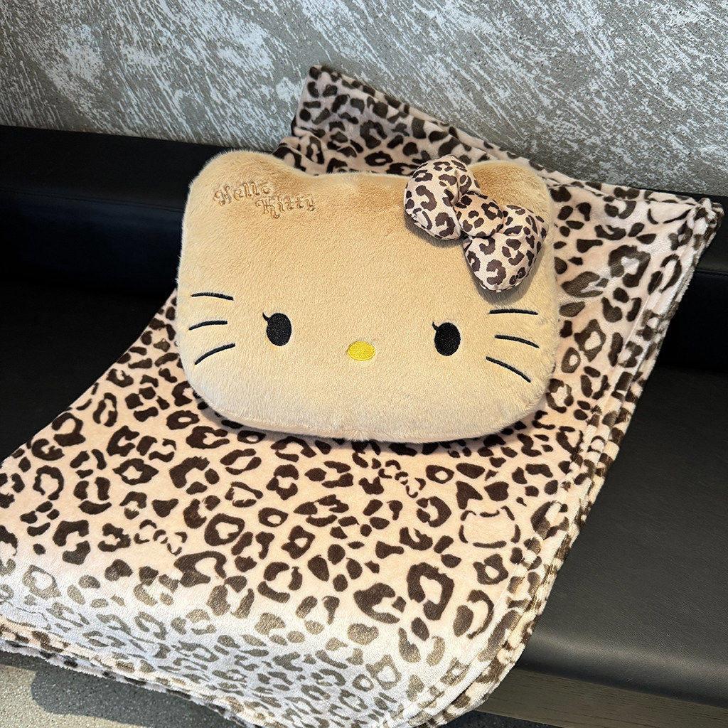 可爱豹纹小猫咪抱枕被子两用空调毯办公室午睡枕头毯子二合一靠枕