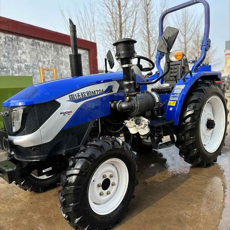 雷沃704-2农用轮式拖拉机 四驱804拖拉机大桥拖拉机带旋耕机厂家