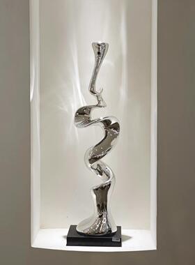 现代入户玄关高级感装饰细长竖高摆件样板间客厅电视柜抽象雕塑