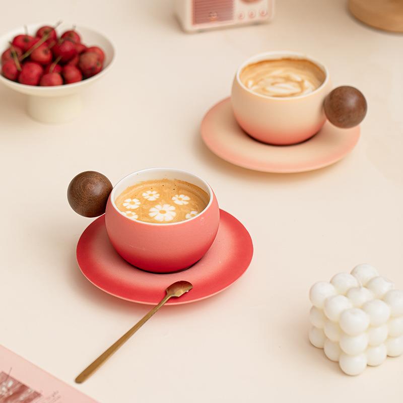 可爱陶瓷马克杯办公室泡茶杯茶水分离杯创意茶杯高颜值女生咖啡杯