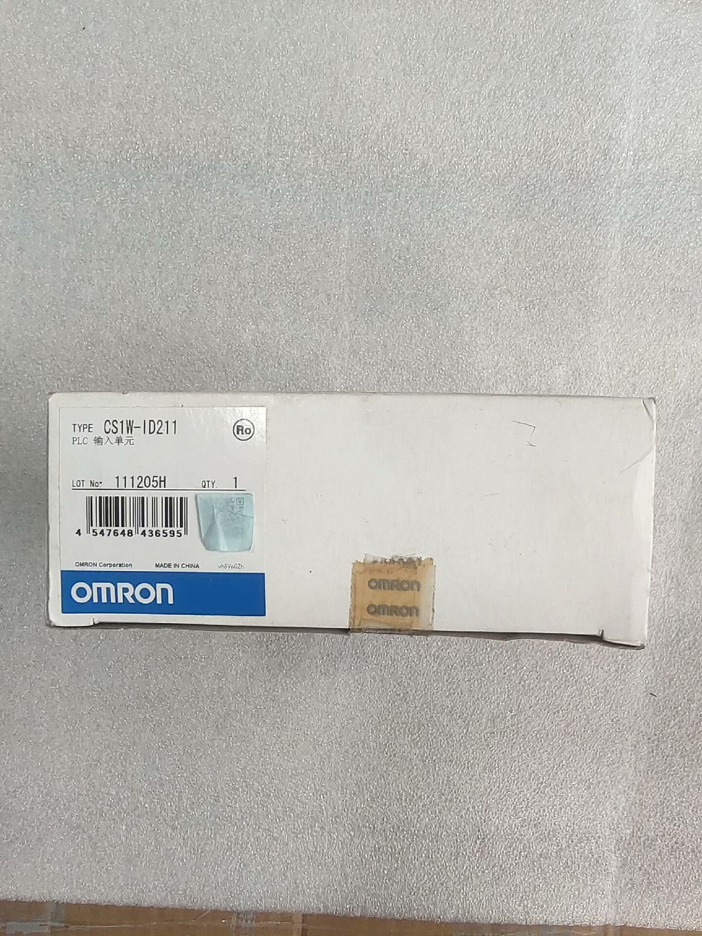 OMRON 欧姆龙  CS1W-ID211  实物拍摄  全