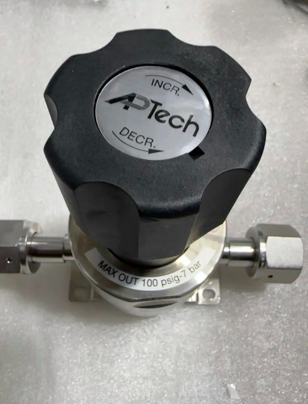 ApTech 调节阀  AZ1310S 2PW FV8 FV