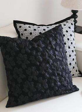 古风轻奢抱枕黑色立体朵腰枕黑边波点沙中靠垫靠枕2569发024花新