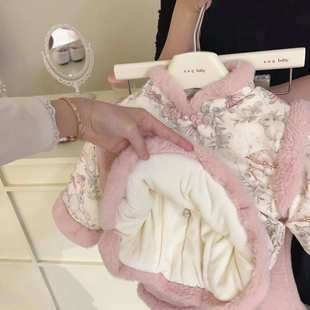 女童套装 2024冬季 洋气儿童加绒女宝宝周岁礼服过年拜年汉服两件套