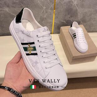 VAN WALLY男鞋刺绣小蜜蜂小白鞋男2025新款百搭真皮休闲板鞋白色