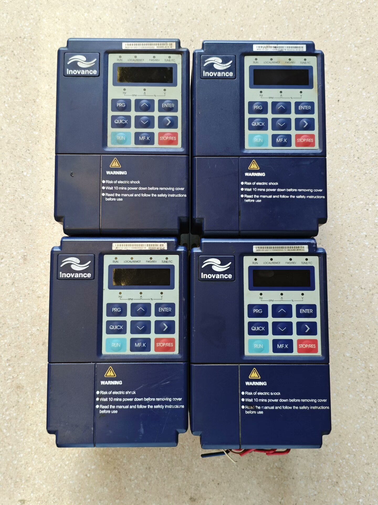 汇川变频器 MD300S0.4B-SC-42 拆机，实物拍摄