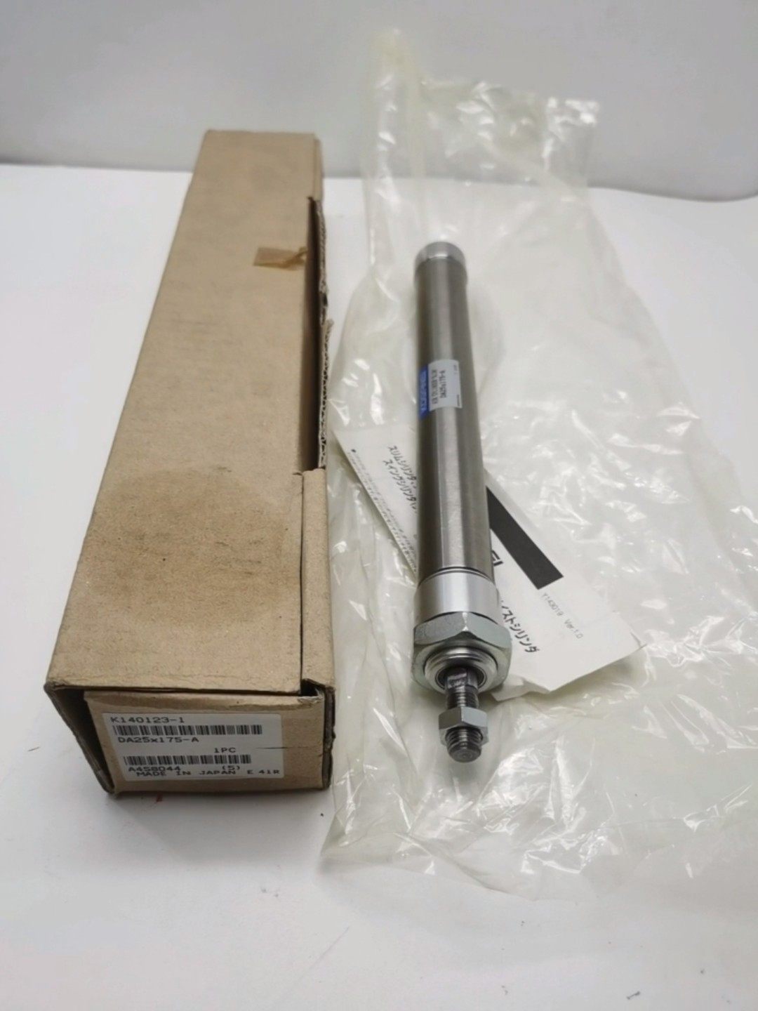 DA25x175-A全新原装KOGANEI小金井气缸，原装日