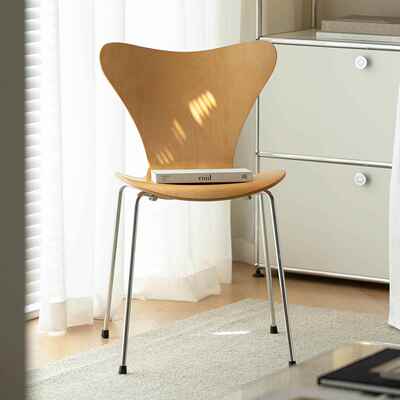 Unicafurn复古包豪斯餐椅7字椅创意家用实木靠背椅子设计师蚂蚁椅