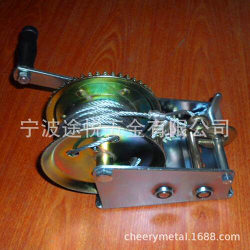 厂供应300LBS钢丝车绳手摇绞车 船用手动绞盘家 游艇0拖绞盘