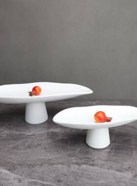 现代简约树脂高脚果盘样板房办公室客厅餐厅书房玄关桌面装饰摆件