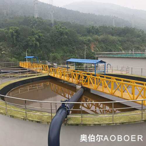 WNG型中心传动刮泥机沉淀池污泥浓缩池水下刮吸泥机污水处理设备