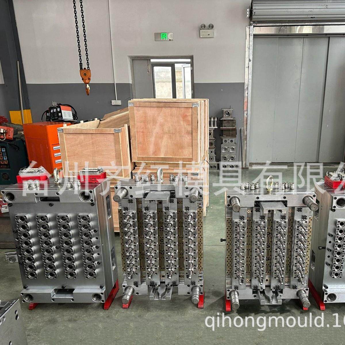 一出32腔用心制造PET瓶胚模具各种形状大小的塑料瓶
