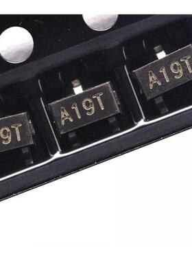 P沟道贴片场效应管AO3401 A19T 4.2A/30V SOT23 MOS