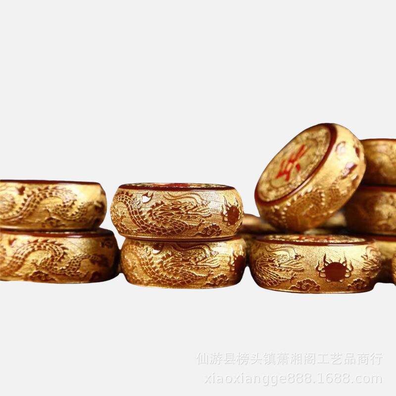 金丝楠木九龙渡金中国象棋 小叶桢楠象棋摆件 皮革折叠棋盘