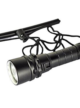 L2潜水手电筒 强光18650手电筒 磁力开关充电手电筒