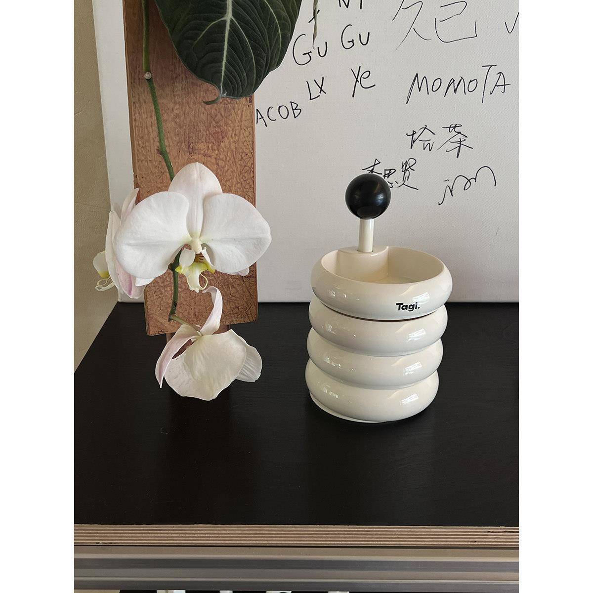 Tagi. 机灵讯号旋转覆古首饰收纳盒耳饰项炼杂物桌面收纳小众图片