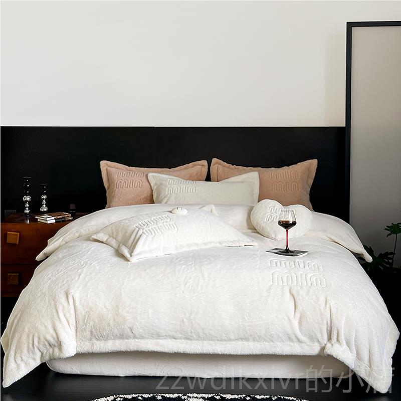 新款进口牛奶绒件套高珊端白色兔四兔毛绒超柔暖绒冬季加厚立瑚绒