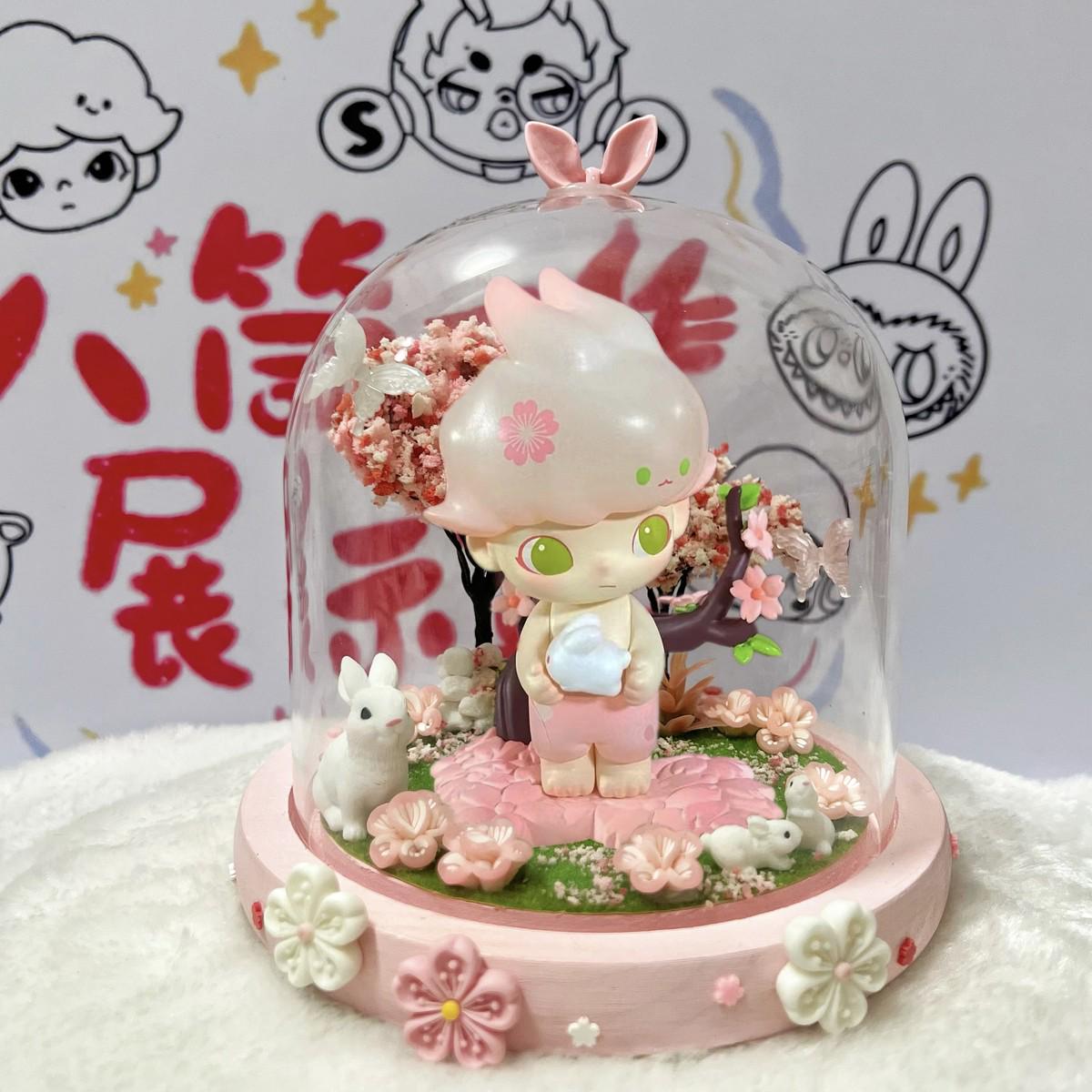 Dimoo玉兔迎春展示盒场景收纳岁兔旺系列玻璃罩防尘罩diy手工造景