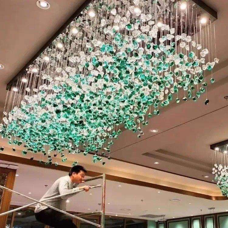 酒店大堂水晶灯宴会厅售楼部沙盘吊线灯工程石头吊灯工程款长条
