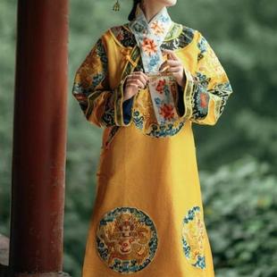 满族服装女成人古董衣清宫贵妃装旗服女古装清朝满族服装故宫怀旧