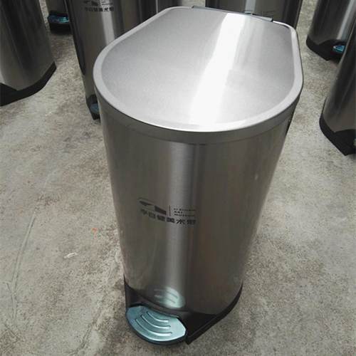 创意50升ITQ圆形不脚锈钢踩号垃圾桶脚踏加店厚酒公园特大户外垃