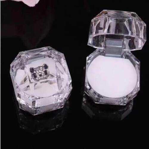 Small transparent plastic jewelry box, small octagonal ring