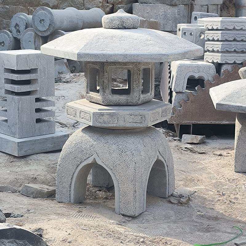 石灯笼日式庭院灯户外青石仿古灯中式别墅草坪石头灯花园造景摆件