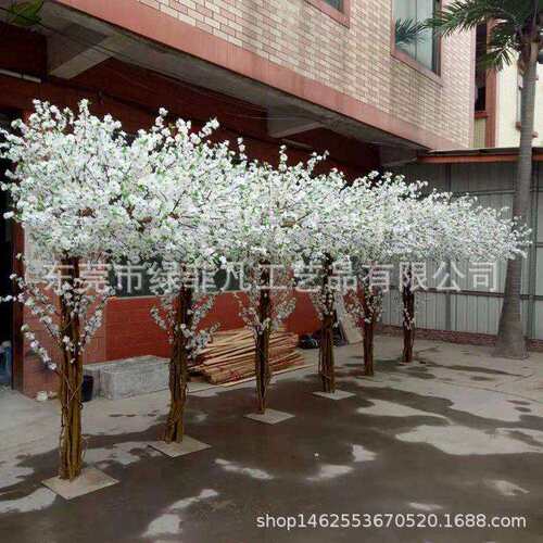 厂家供应梨花树 婚庆礼仪道具摆设桃花树 造景园林桃树