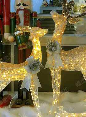 圣734节装饰品e诞d发光圣诞麋鹿摆件鹿美式节日发l光套装造型灯饰