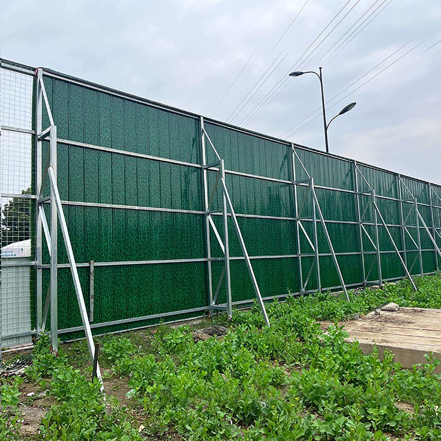 彩钢围挡工地施工桁架围墙地铁市政隔离围栏小草泡沫夹心挡板杭州