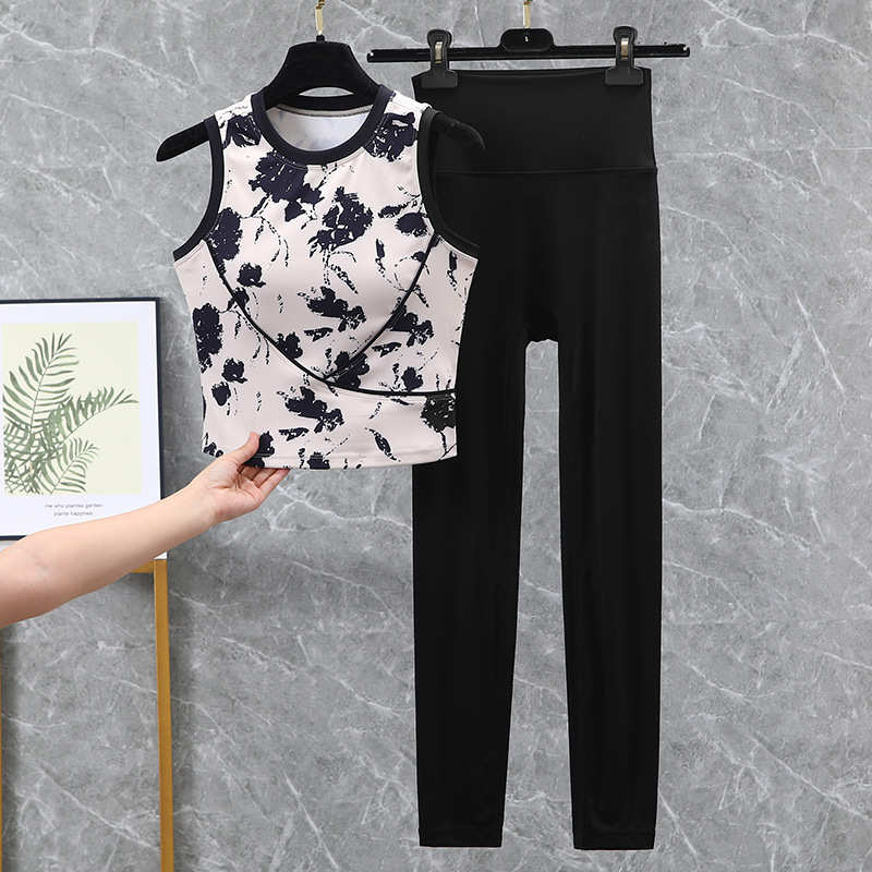 希音瑜伽服套装高级感三件套专业时尚2025新款普拉提运动速干健身