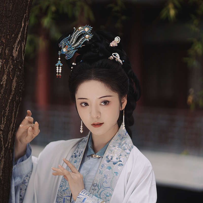卿如故原创汉服明制披风立领斜襟长衫一片式马面裙仿妆花定织定染
