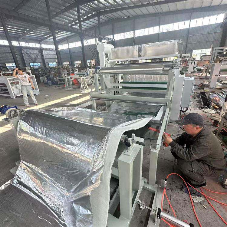 气凝胶毡铝箔复合机 硅酸铝针刺毯覆膜机 陶瓷纤维纸玻纤布平贴机