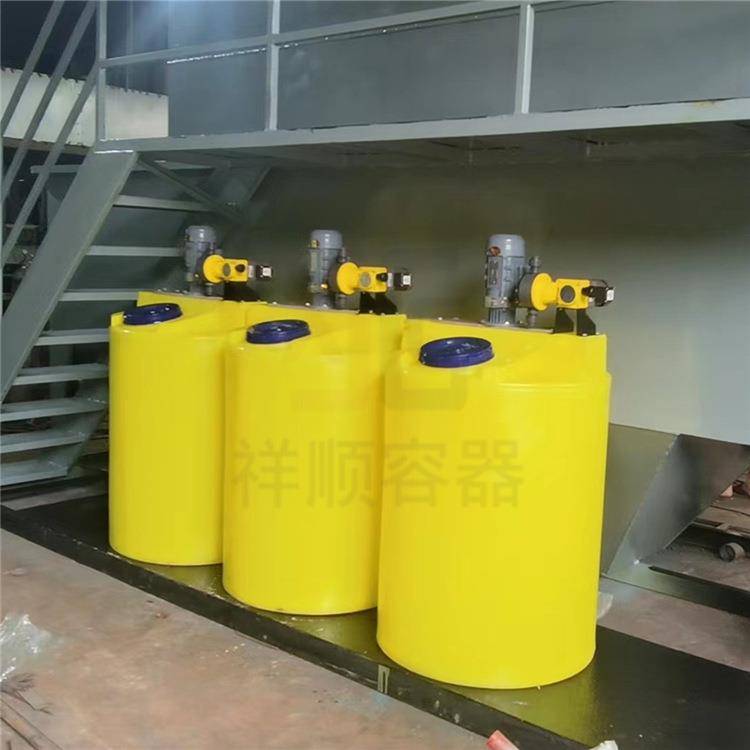 设备混合药箱可以安装计量泵的调药桶圆形浸药桶白色PE化药桶