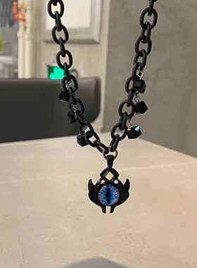 新款重工街舞搭配嘻哈链子情侣